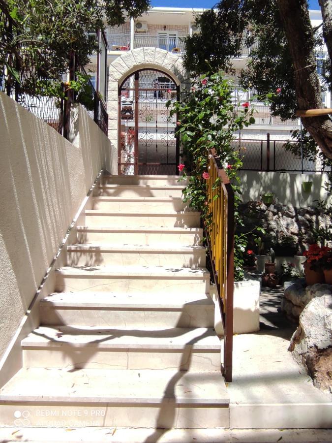 Apartment Topic Baška Voda Exterior foto
