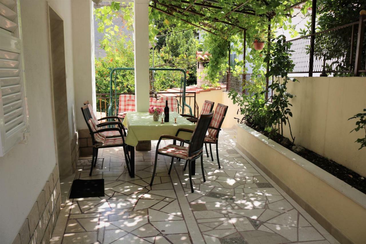 Apartment Topic Baška Voda Exterior foto