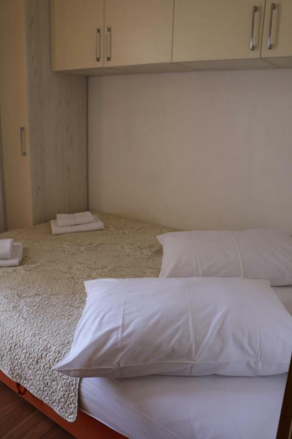 Apartment Topic Baška Voda Exterior foto